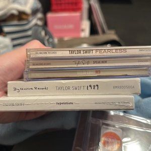 Taylor swift OG CDs